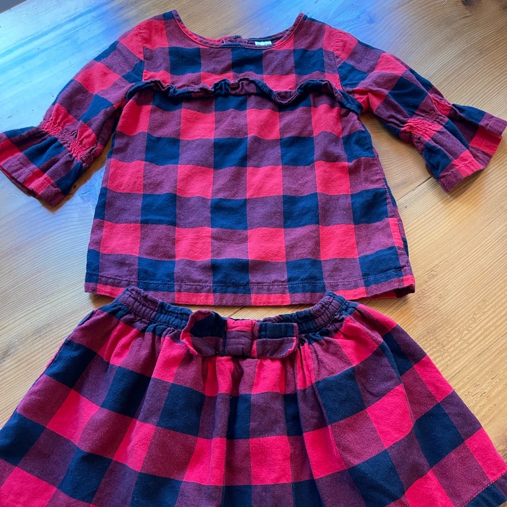 Carters Red Buffalo Print outfit Girls Size 4 and 5